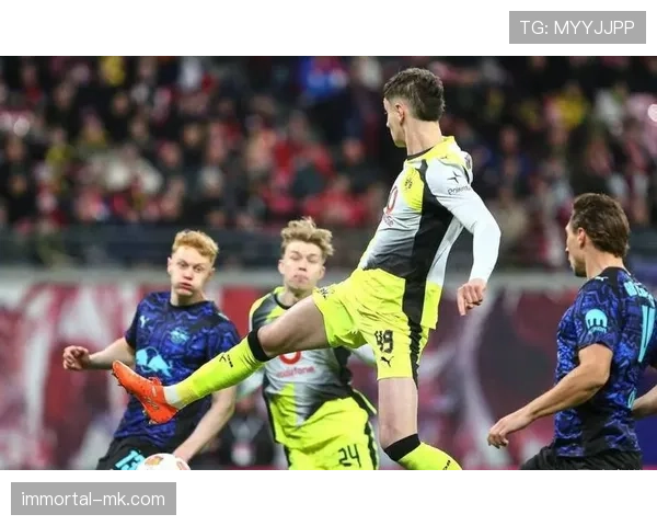 贝林厄姆选择多特蒙德:年轻中场以德甲为跳板的战术与生涯考量 贝林厄姆选择多特蒙德:年轻中场以德甲为跳板的战术与生涯考量